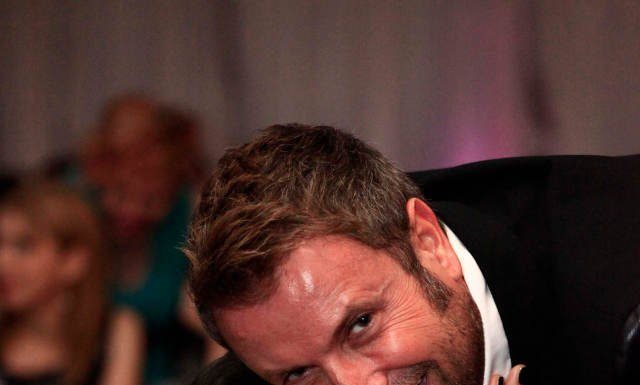 Bote ii ia apararea Antoniei