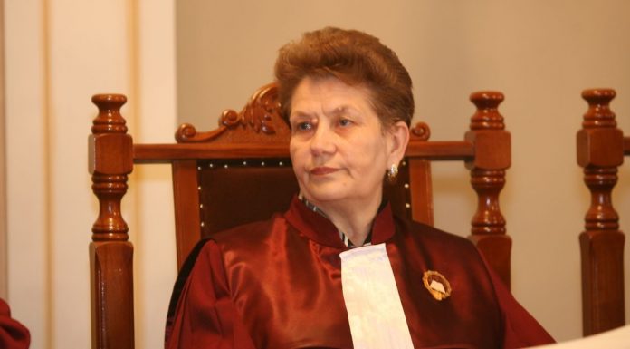 Adio, Aspazia! CCR isi schimba componenta: Iata primele nume vehiculate pentru posturile vacante