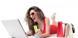 8 motive pentru care magazinele de imbracaminte si reduceri sunt atat de populare