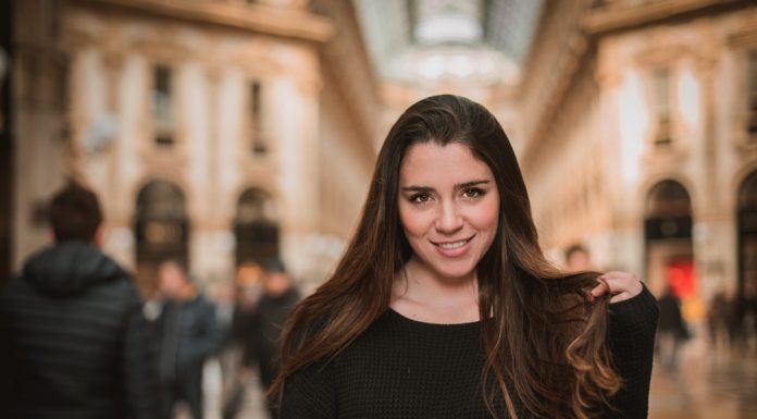 218 Citate Despre Zambet – Motto-uri scurte si frumoase