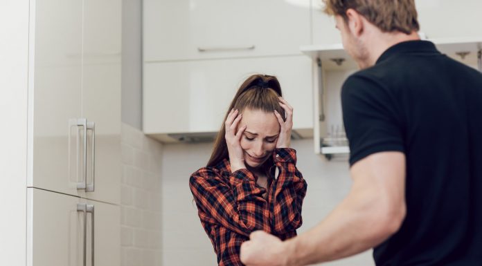 Alcoolul si furia: un cocktail violent pentru o relatie