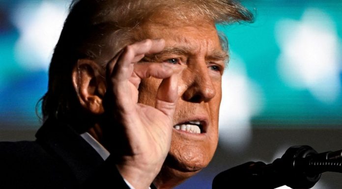 Trump dezvaluie slabiciunile din candidatura sa si din interiorul GOP